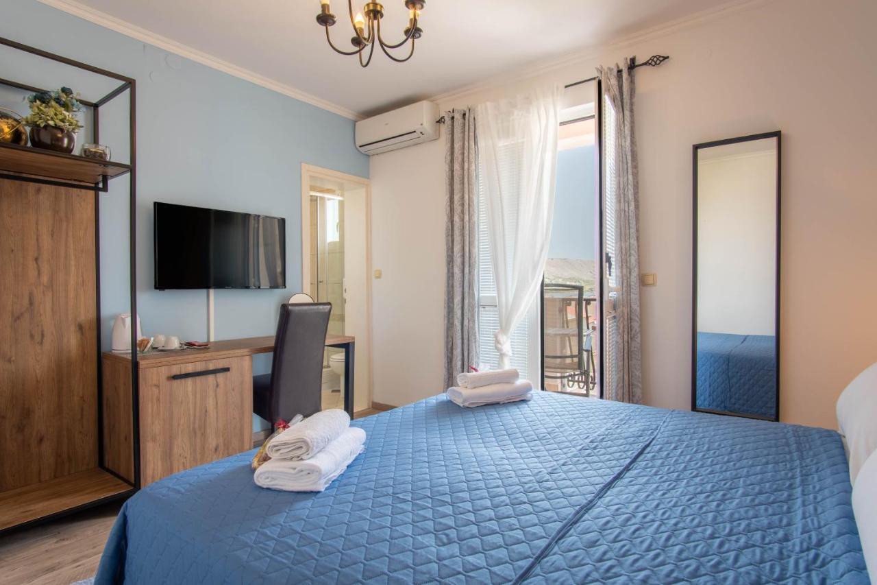 Rooms Villa Padre Pag Town Eksteriør billede