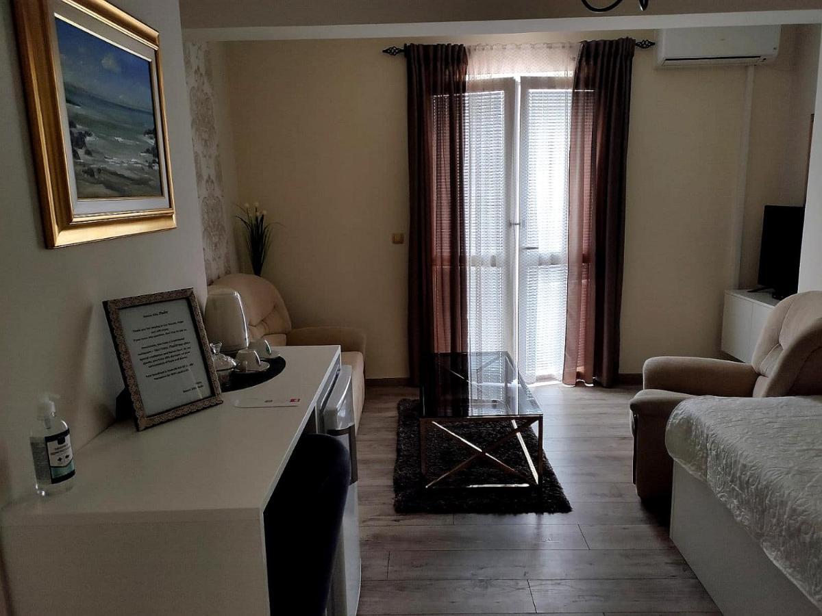 Rooms Villa Padre Pag Town Eksteriør billede